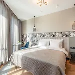 Exclusive Apartments Wroclaw Marina 4*