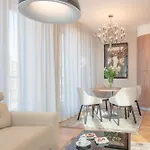 Exclusive Apartments Wroclaw Marina מלון דירות 4*