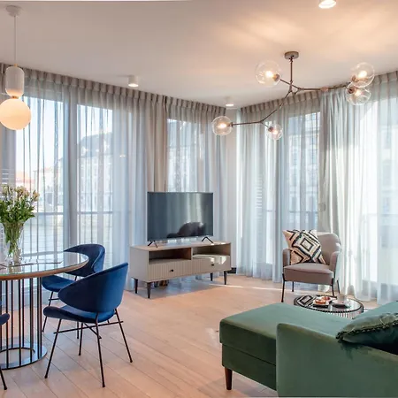 Exclusive Apartments Wroclaw Marina מלון דירות 4*