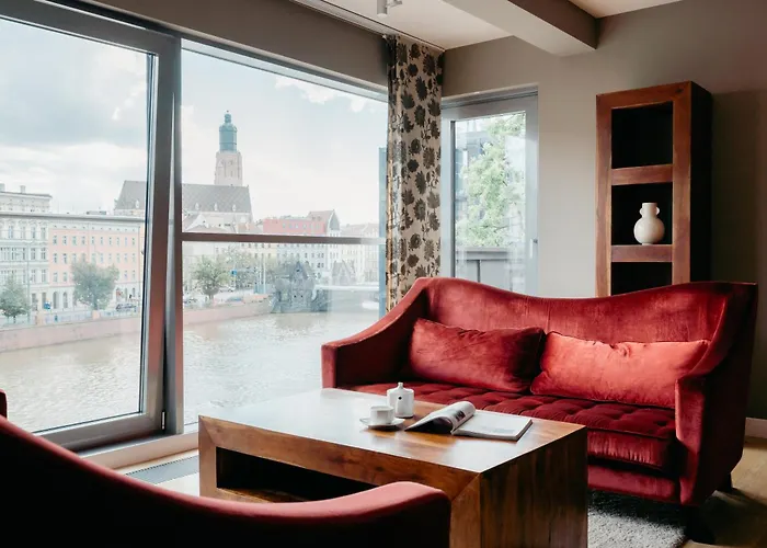 Aparthotel Inqse Marina