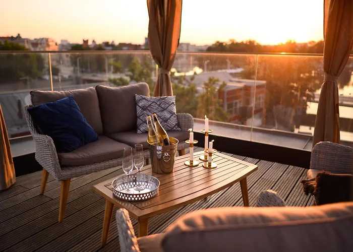 Aparthotel Inqse Marina