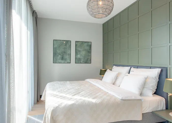 Aparthotel Inqse Marina