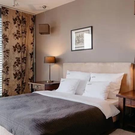 Exclusive Apartments Wroclaw Marina Lejlighedshotel 4*