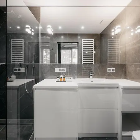 Exclusive Apartments Wroclaw Marina Lejlighedshotel 4*