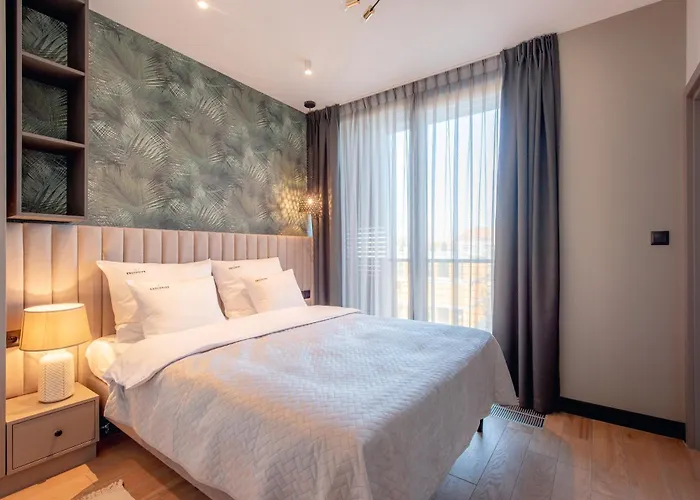 Apart Otel Inqse Marina